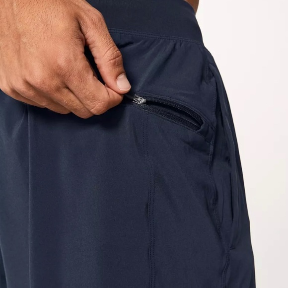 NEW / Lululemon T.H.E. Short 9 
Lux. / B003 - Picture 4 of 13